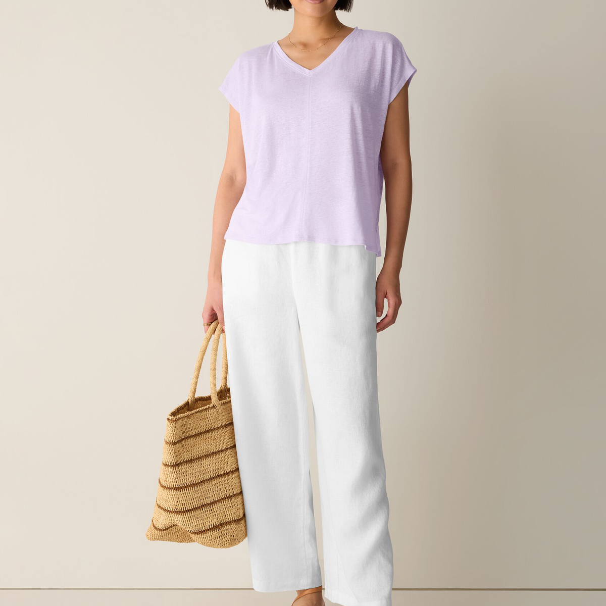 Koszulka V-neck z krótkimi rękawkami typu cap sleeve, luźny fason, dzianina z lnu organicznego